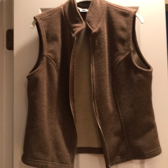 Talbots Fleece Taupe Vest Medium - Picture 5 of 5